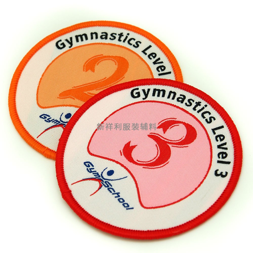 源頭廠家批發(fā)鎖邊卡通織嘜布貼新款商標(biāo)服裝鞋帽可愛補丁貼可設(shè)計